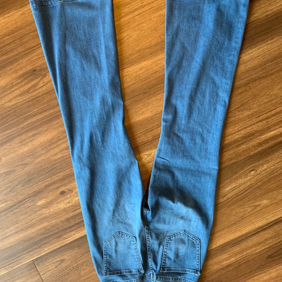 Ultra high waist flare denim - Picture 4 of 4